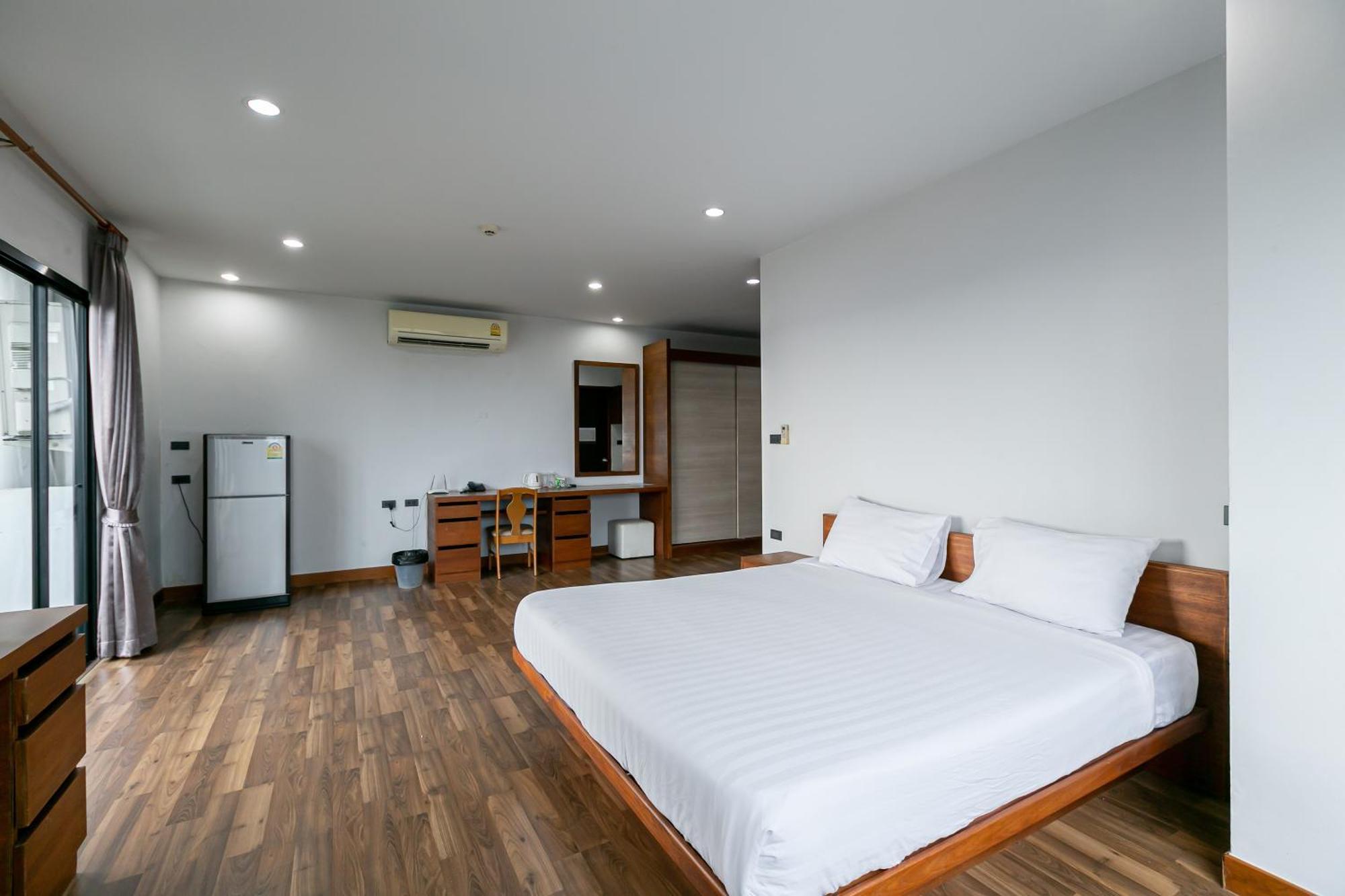 Farthai Residence Phan Thong Luaran gambar